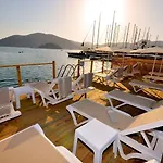 Kaya Hotel 3*