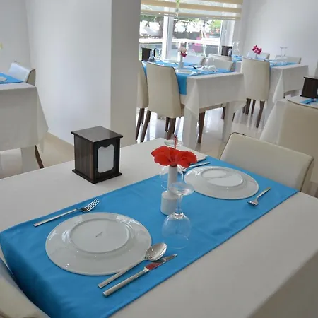 Kaya بوزبورون