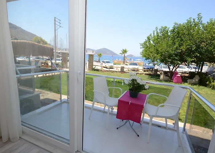 Kaya מלון בוזבורון